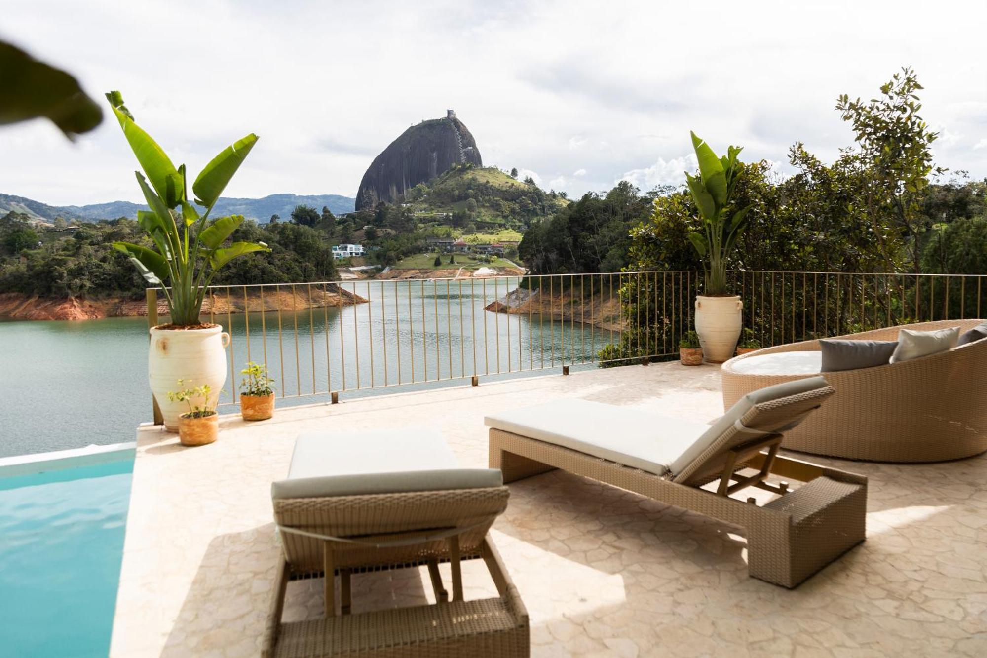 Mylos Hotel Boutique Guatape Exterior photo