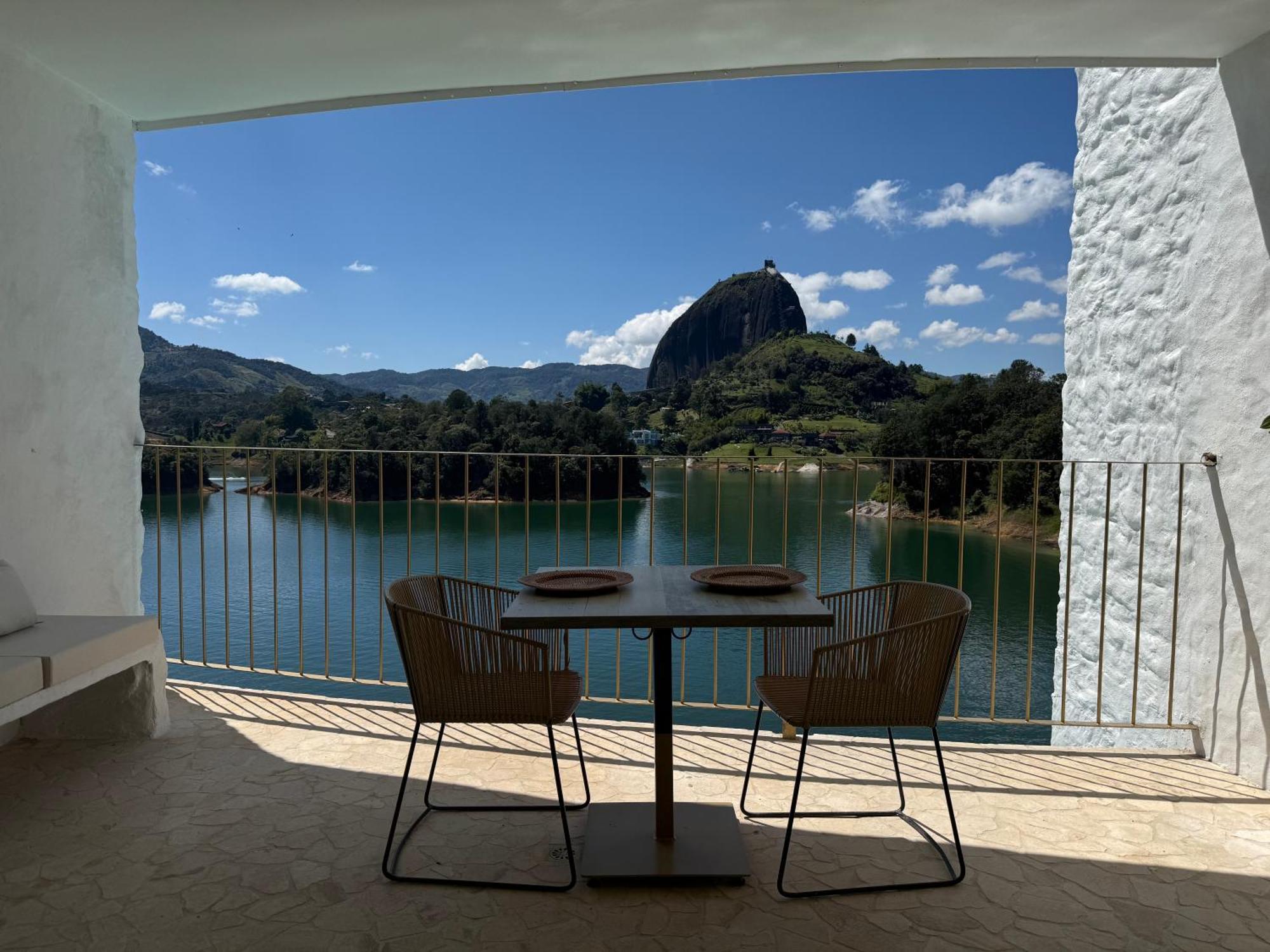 Mylos Hotel Boutique Guatape Exterior photo